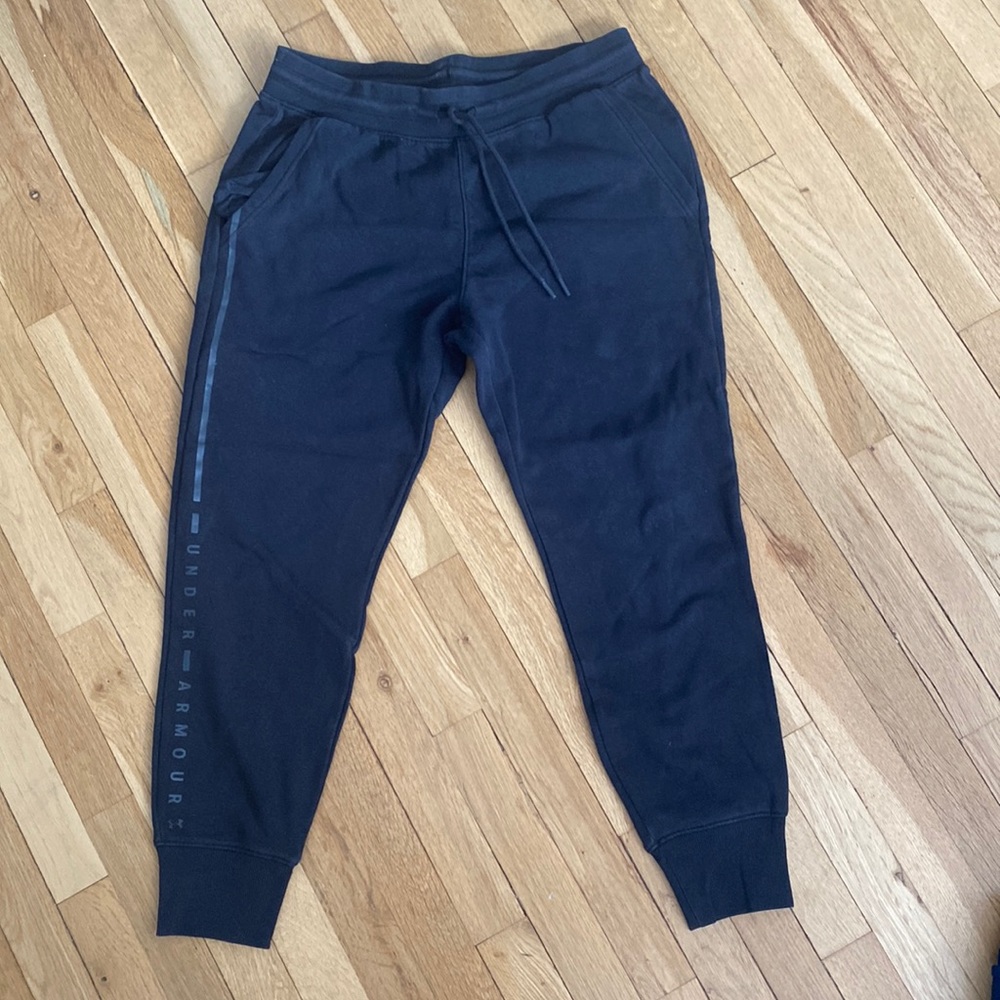 Under armour sweat pant joggers